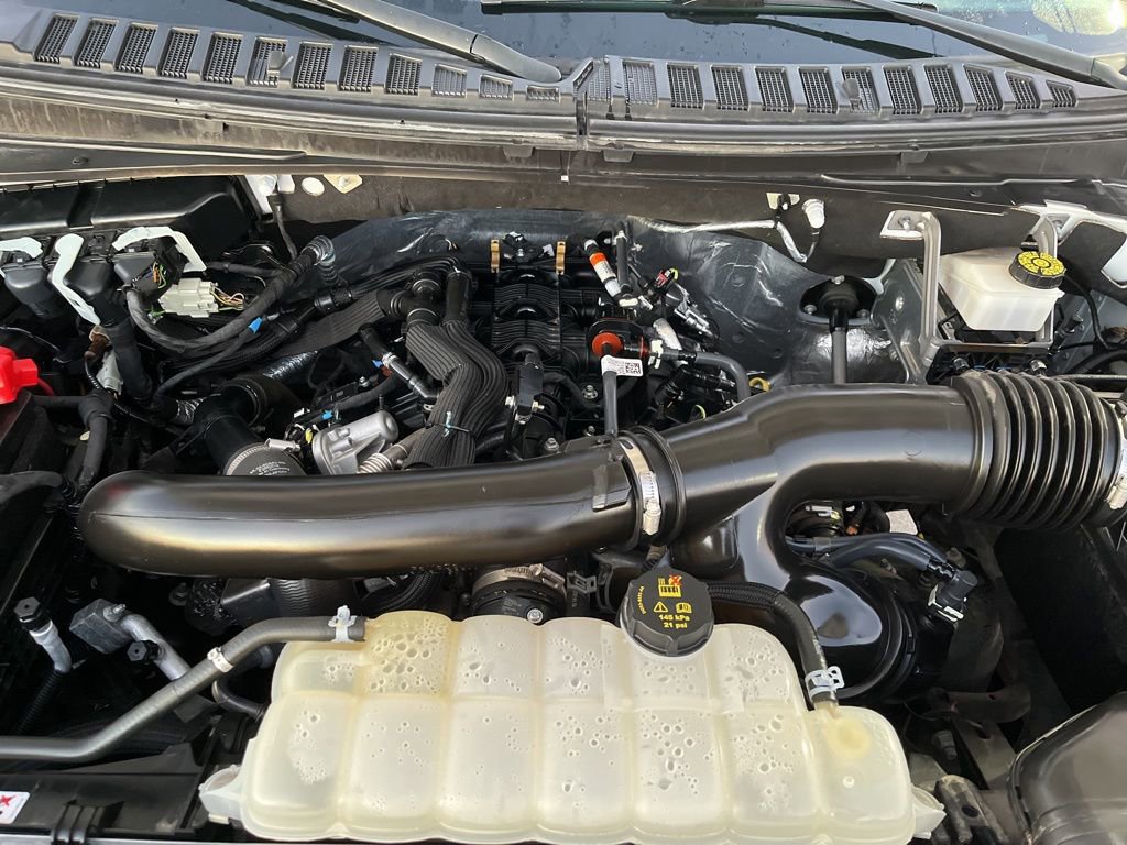 Used 2023 Ford Expedition Max XLT image 14