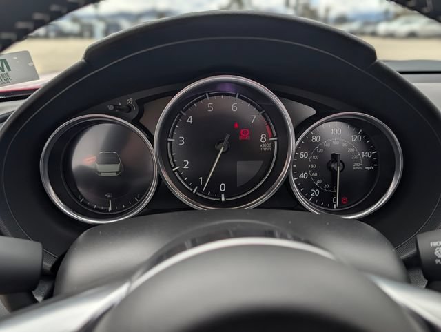 New 2026 MAZDA MX-5 Miata Club w/ Weather Package RWD image 17