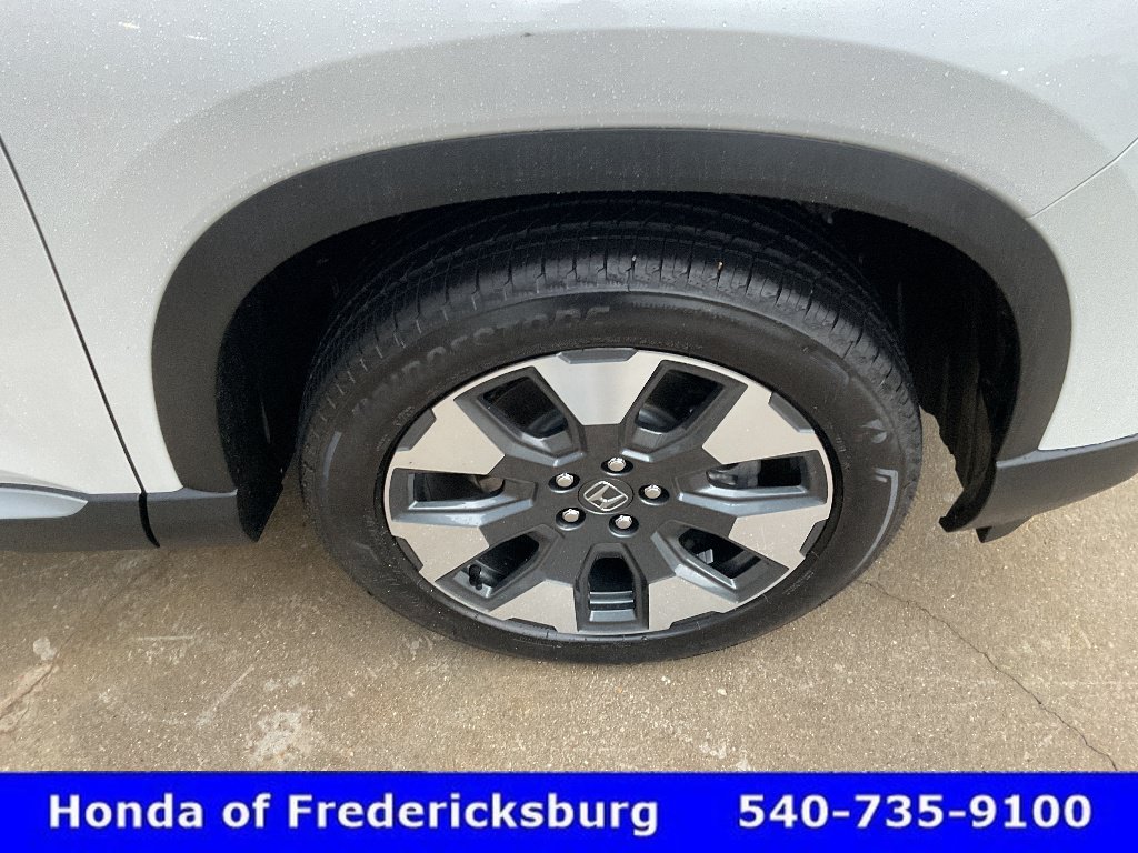 Certified 2026 Honda Pilot Elite image 13
