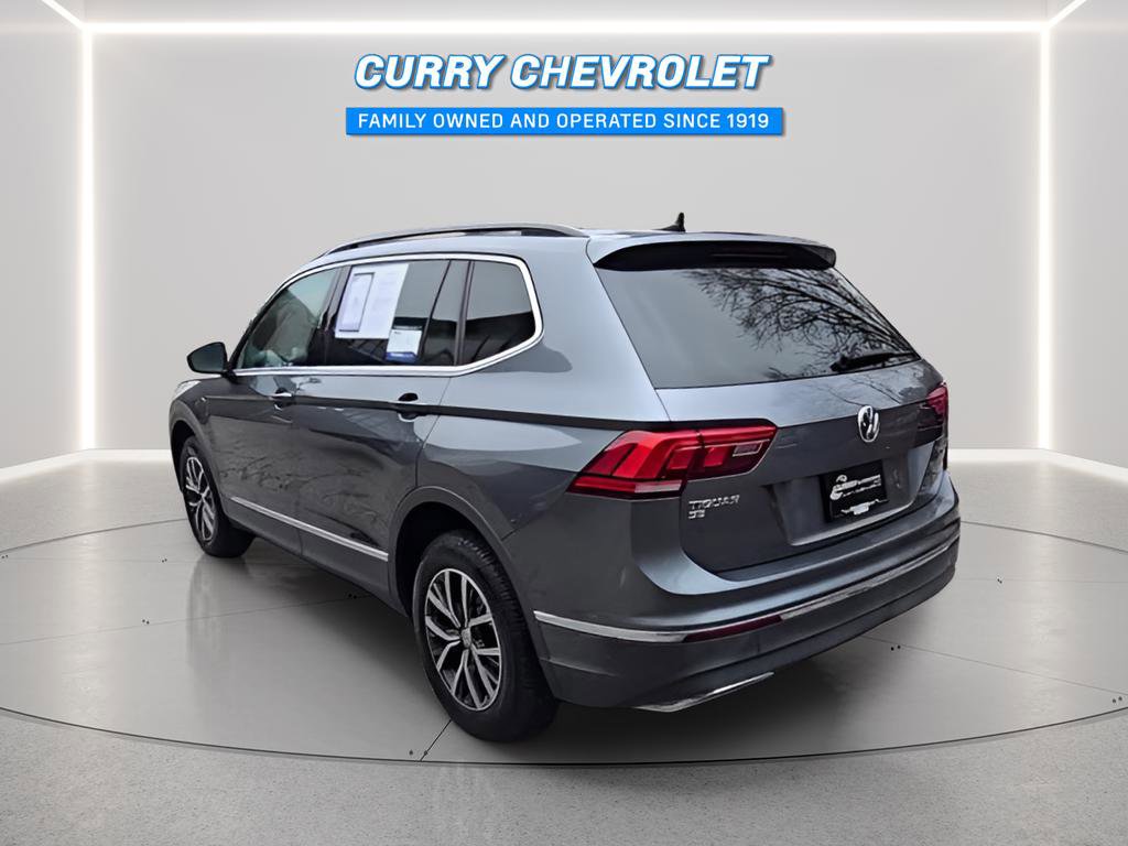 Used 2018 Volkswagen Tiguan SE w/ Panoramic Sunroof Package image 14