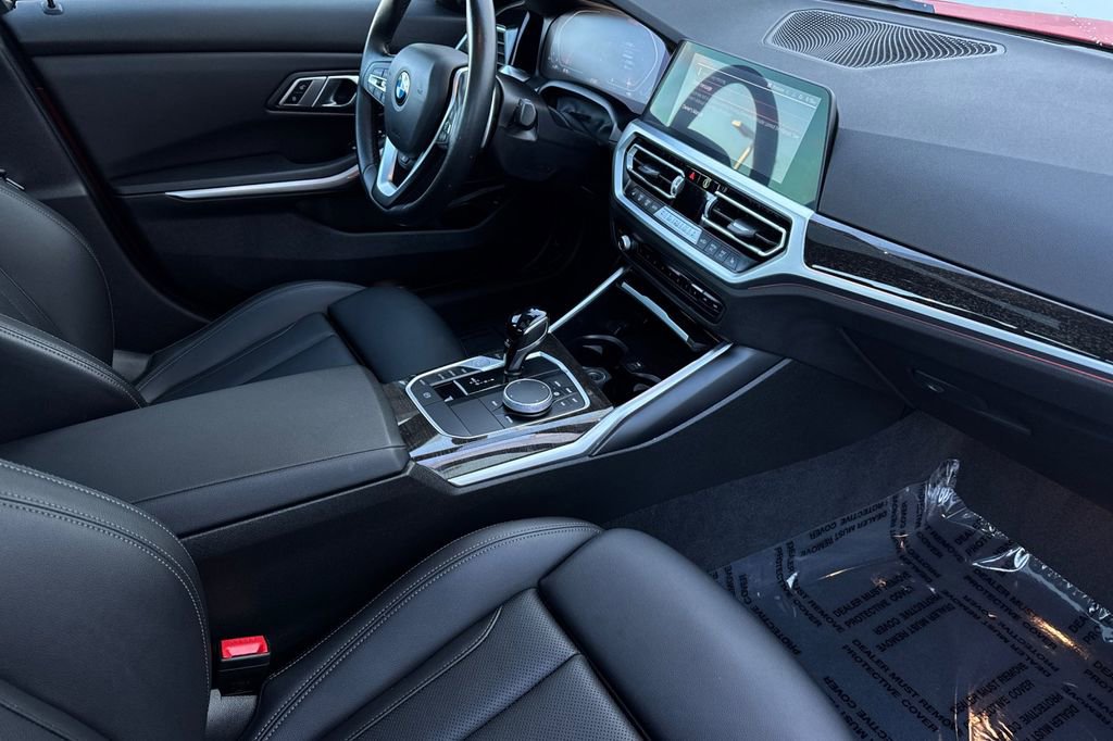 Used 2022 BMW 330i Sedan w/ Premium Package 2 image 16