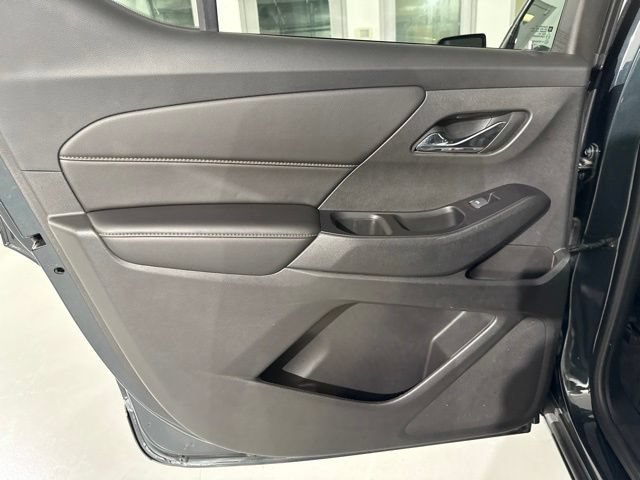 Used 2019 Chevrolet Traverse LT FWD image 17