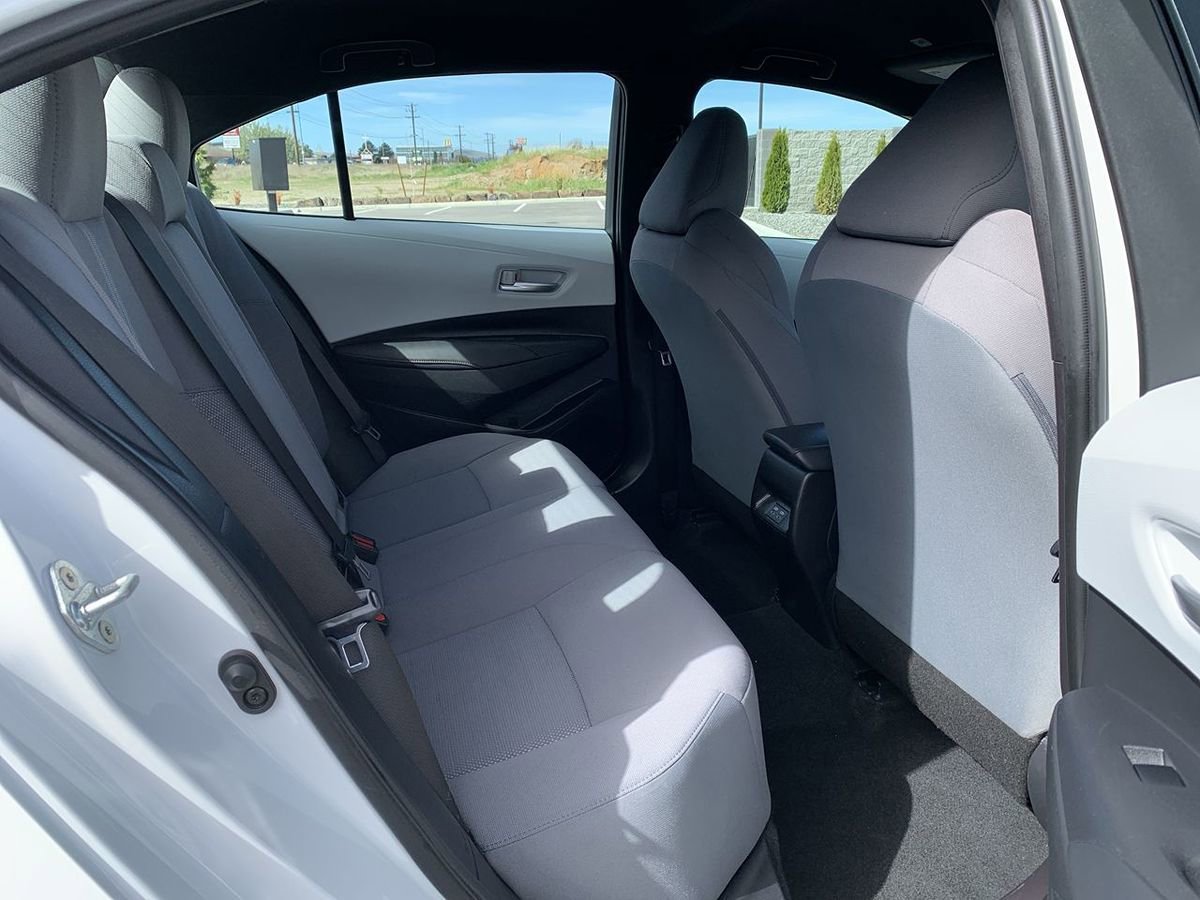 Used 2023 Toyota Corolla SE image 25
