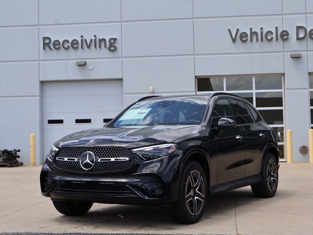 New 2026 Mercedes-Benz GLC 300 4MATIC image 3