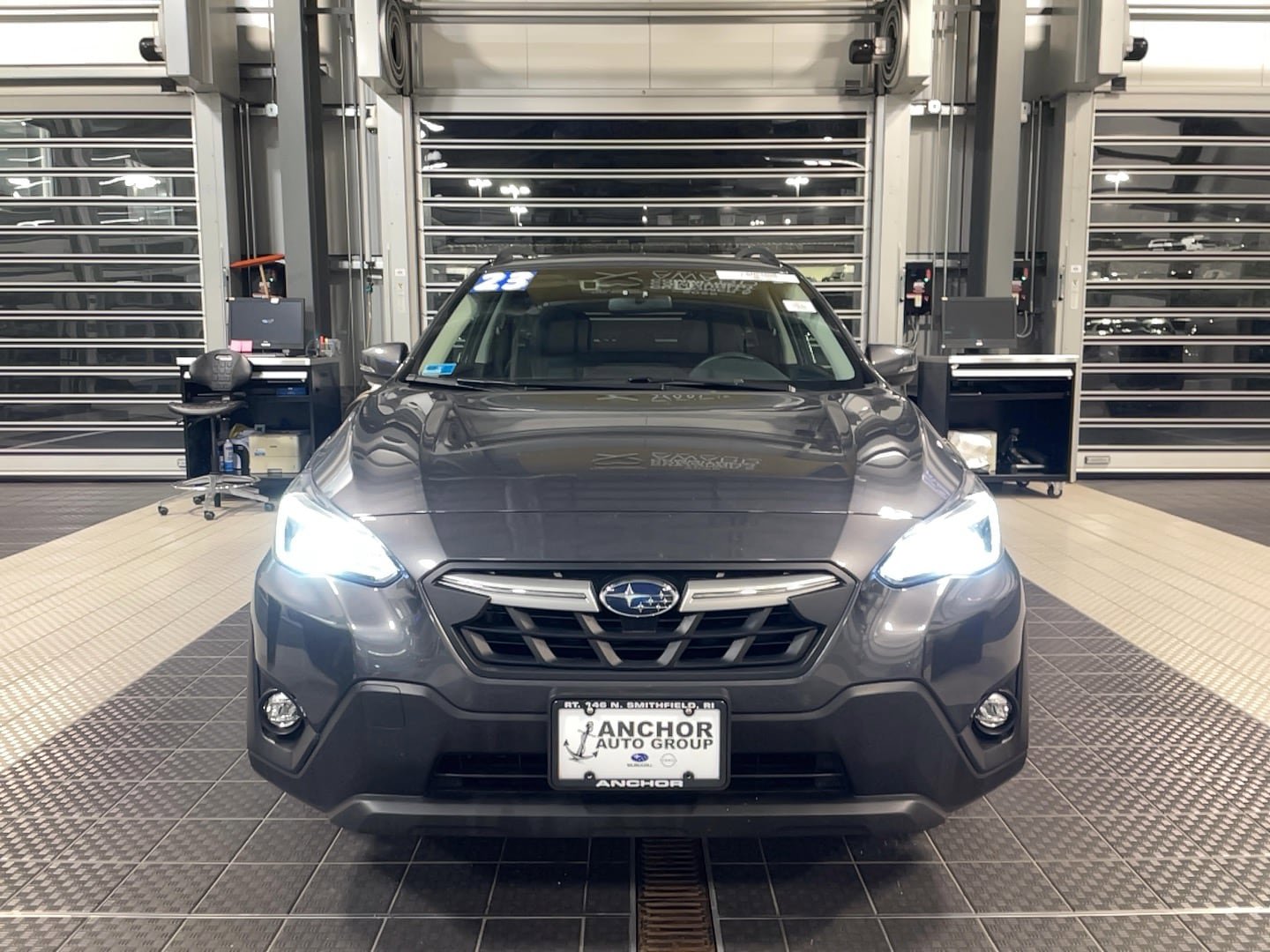 Used 2023 Subaru Crosstrek 2.5i Limited AWD/4WD image 2