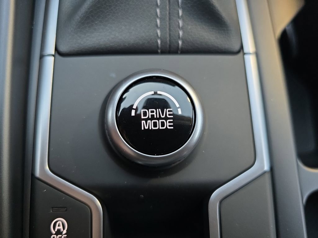 New 2026 Kia Sorento LX image 16