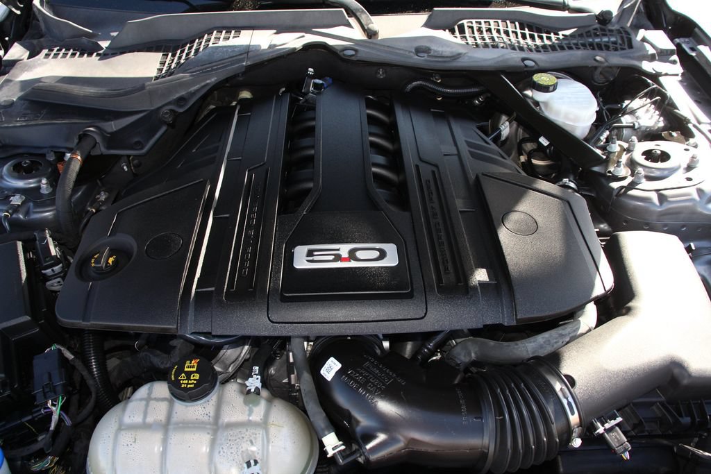 Used 2022 Ford Mustang GT Premium w/ Equipment Group 401A RWD image 25