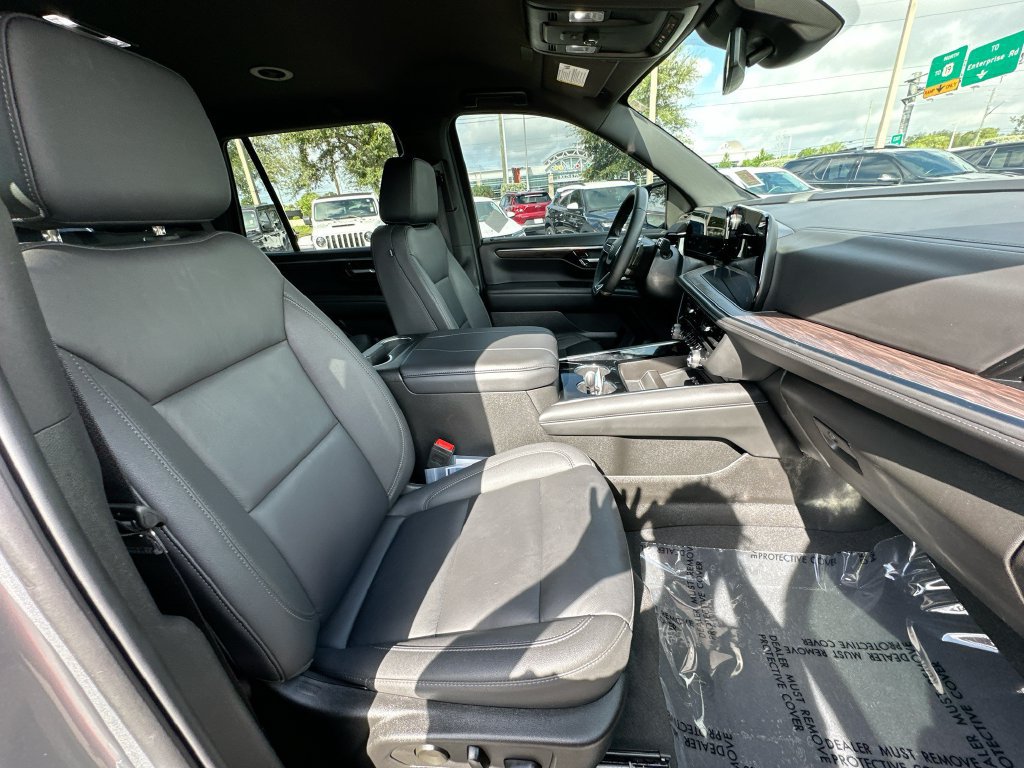 Certified 2025 Chevrolet Tahoe Z71 AWD/4WD image 26