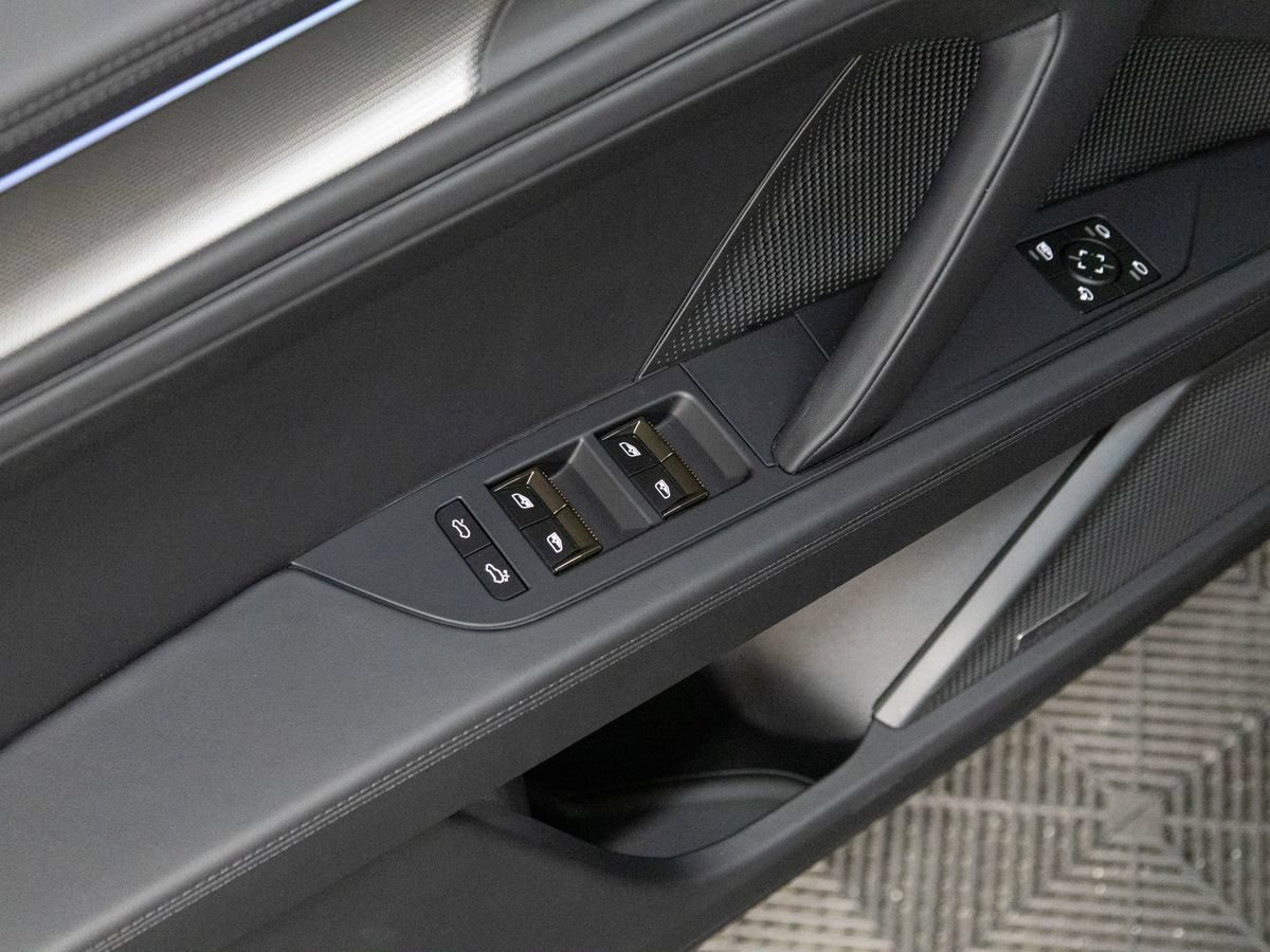 New 2026 Porsche Cayenne Electric AWD/4WD image 26
