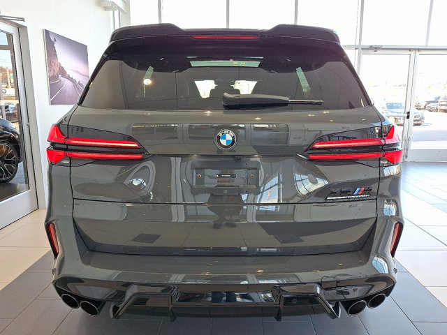 Used 2026 BMW X5 M Competition w/ Executive Package image 5