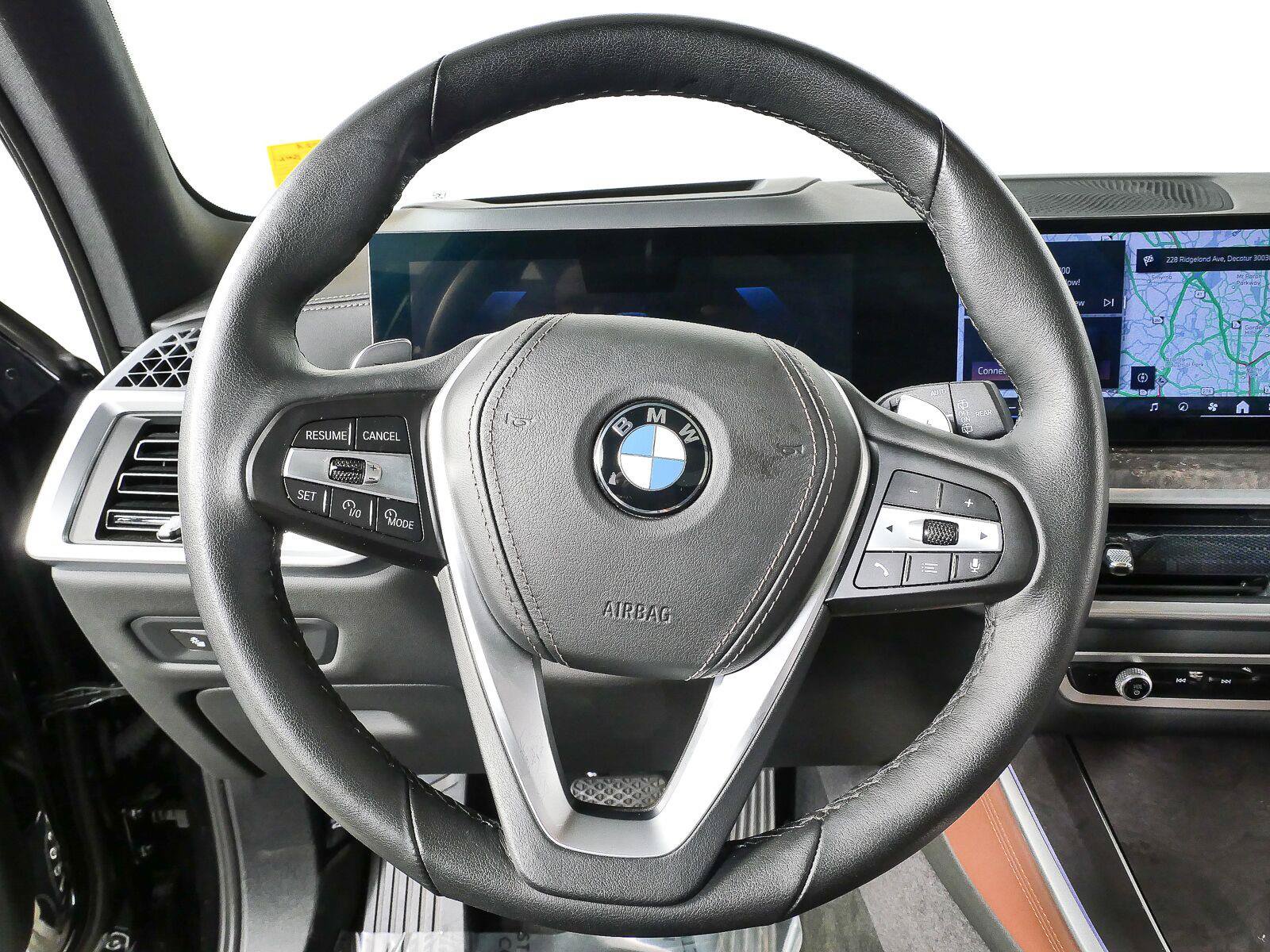 Used 2024 BMW X5 xDrive40i w/ Premium Package AWD/4WD image 11