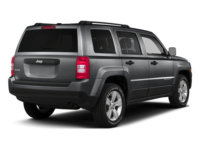 Used 2016 Jeep Patriot High Altitude FWD image 2