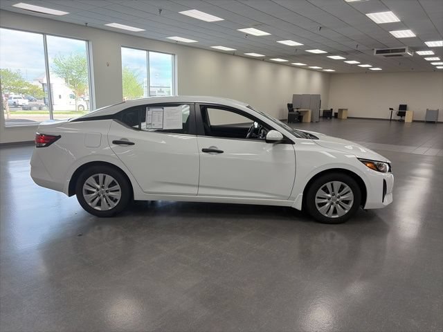 Used 2025 Nissan Sentra S FWD image 8