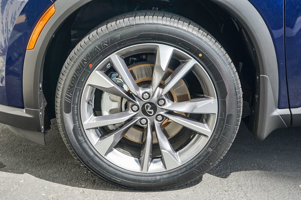 Certified 2023 INFINITI QX60 Luxe w/ Cargo Package image 9