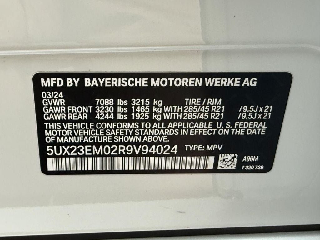 Used 2024 BMW X7 xDrive40i w/ Premium Package AWD/4WD image 25
