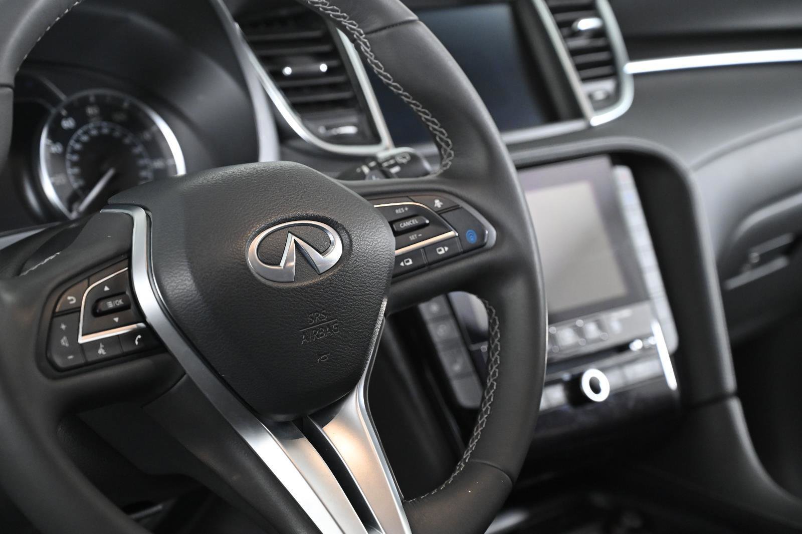 Used 2024 INFINITI QX50 Luxe image 11