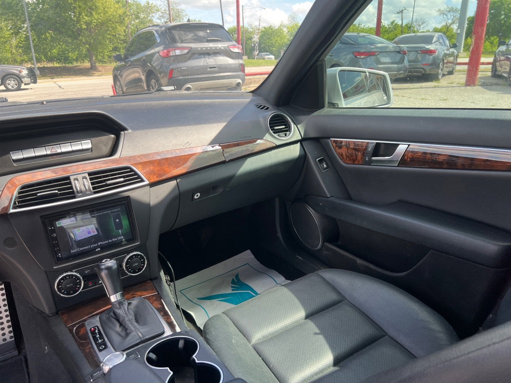 Used 2014 Mercedes-Benz C 300 4MATIC Sedan image 14