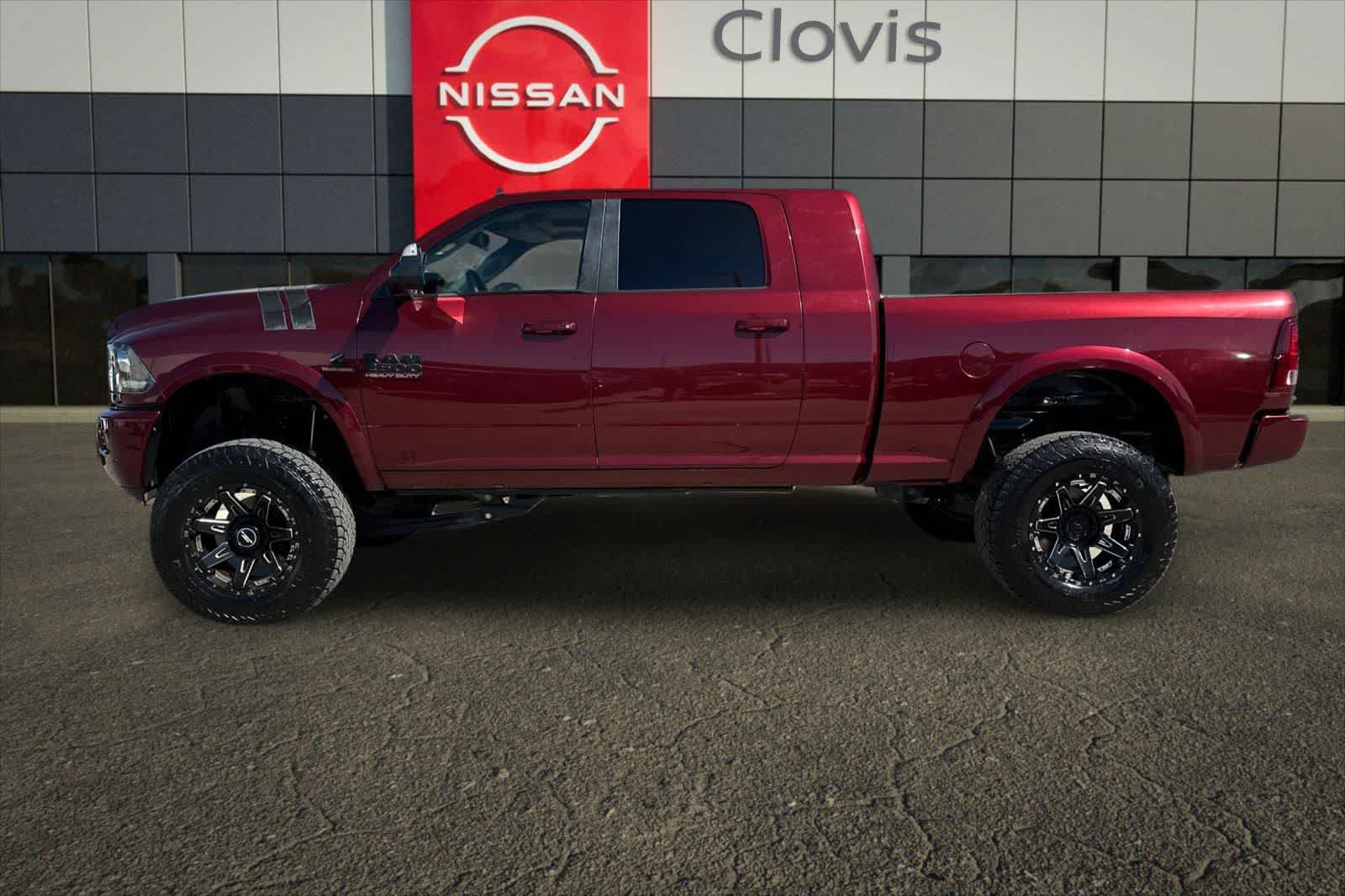 Used 2017 RAM 2500 Laramie w/ Sport Appearance Group AWD/4WD image 6