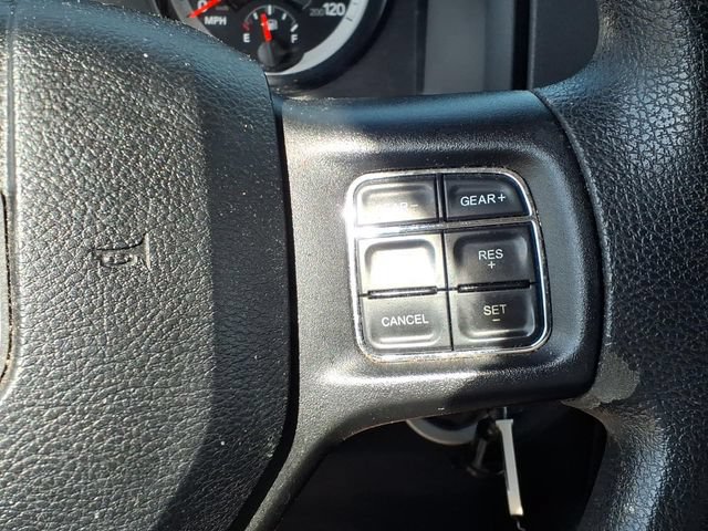 Used 2018 RAM 1500 Classic SLT AWD/4WD image 16