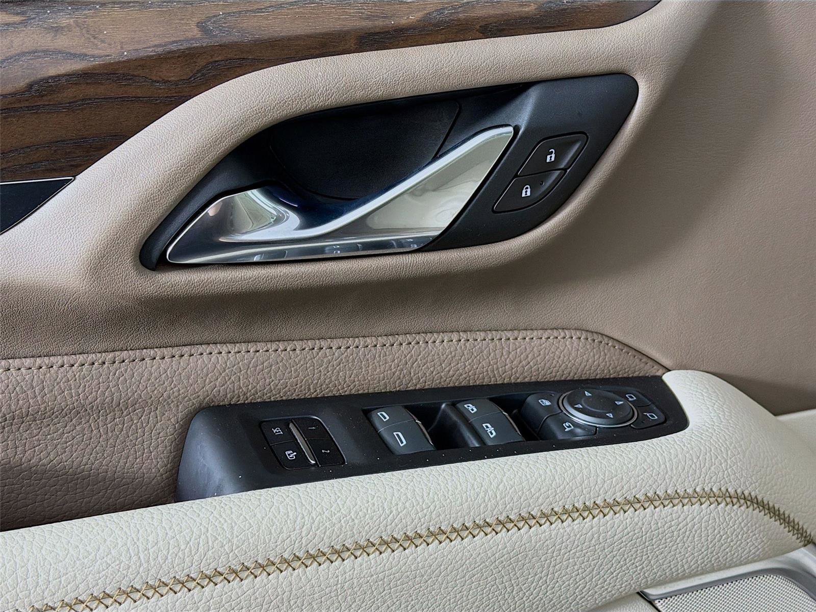 Used 2021 GMC Yukon Denali w/ Denali Ultimate Package image 20