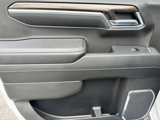 Used 2024 Chevrolet Silverado 1500 LT Trail Boss w/ Convenience Package II image 23