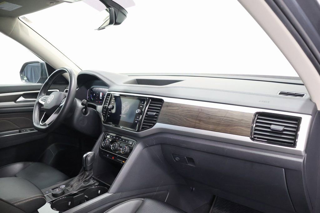 Used 2022 Volkswagen Atlas SE image 23