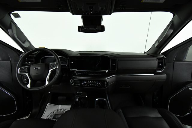 Used 2024 Chevrolet Silverado 1500 RST image 19