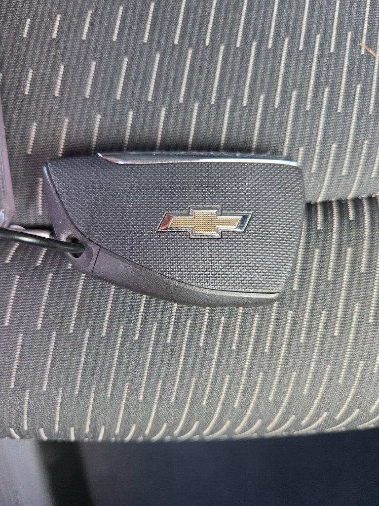Used 2026 Chevrolet Equinox LT AWD/4WD image 29