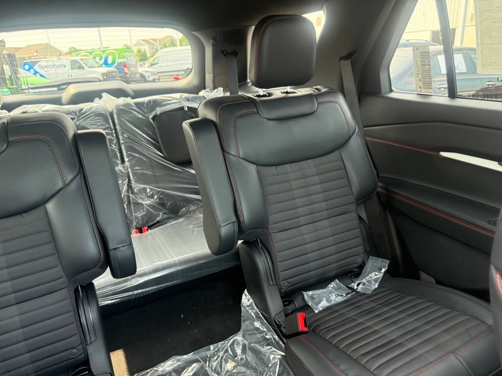 New 2026 Ford Explorer ST-Line AWD/4WD image 59