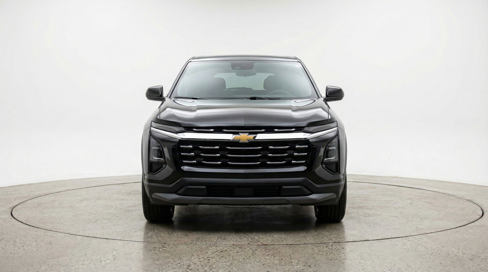 Used 2025 Chevrolet Equinox LT image 2