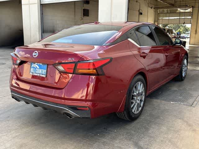Used 2019 Nissan Altima 2.5 SR FWD image 6