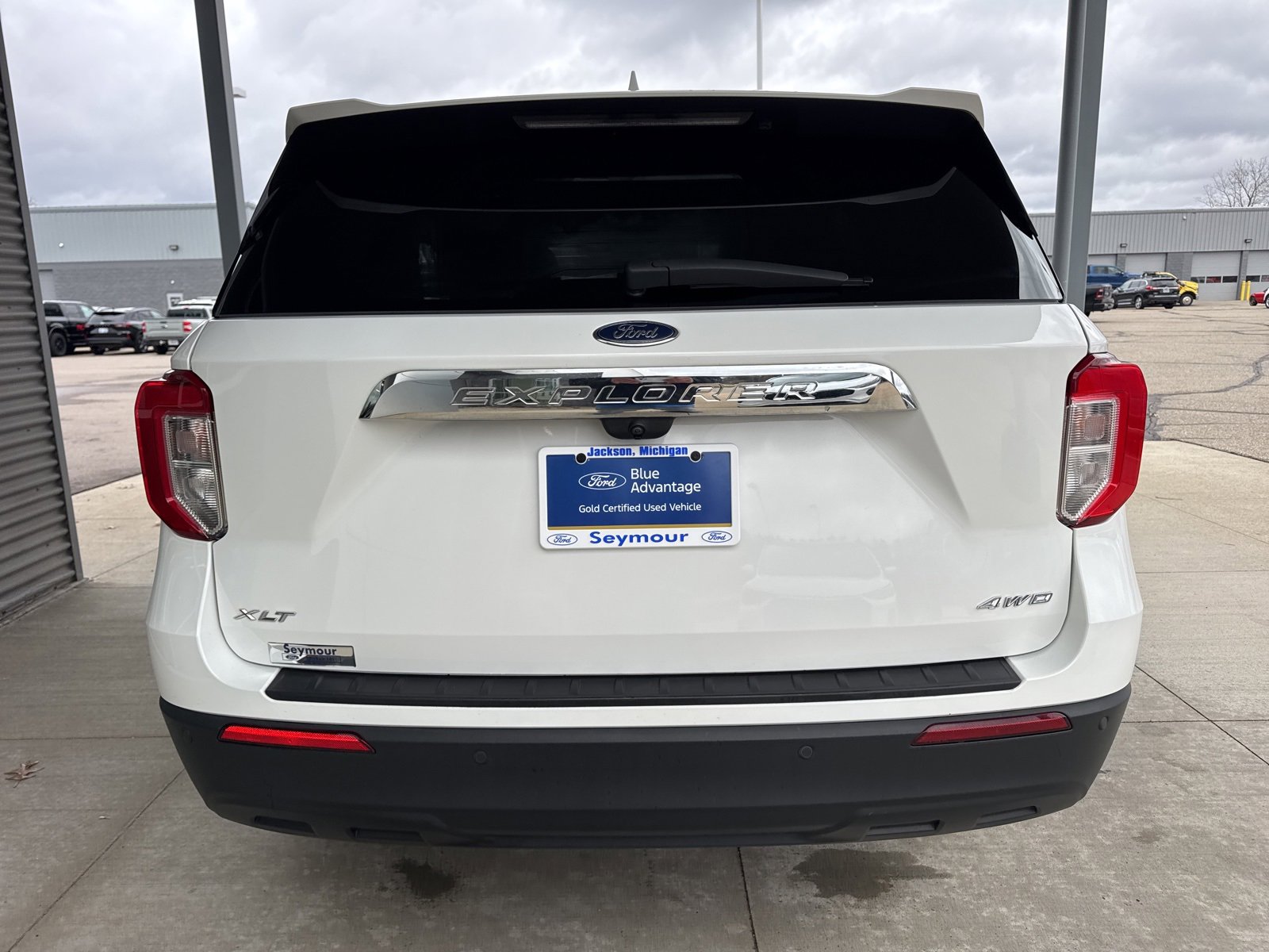 Certified 2023 Ford Explorer XLT image 7