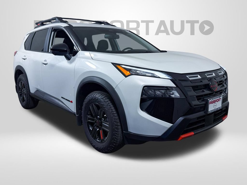 Certified 2026 Nissan Rogue SV AWD/4WD image 3