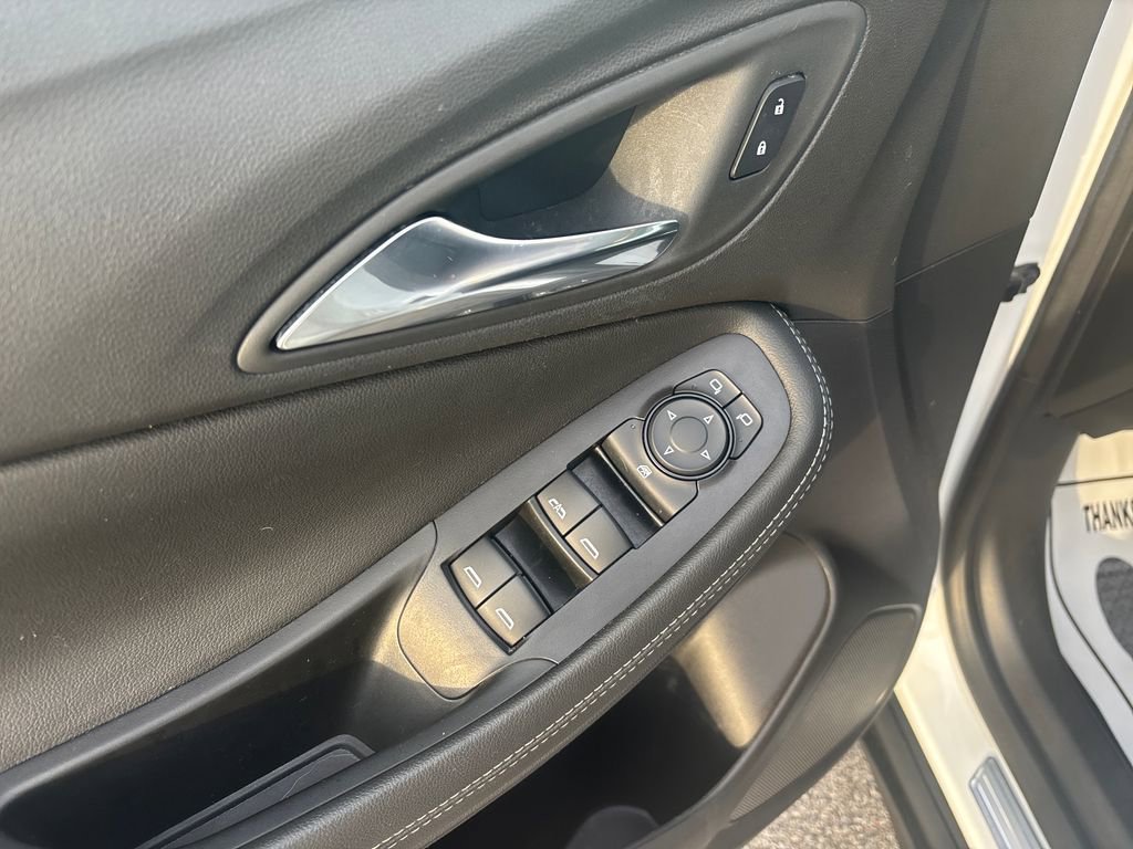 Used 2023 Buick Encore GX Preferred w/ Cold Weather Comfort Package image 16