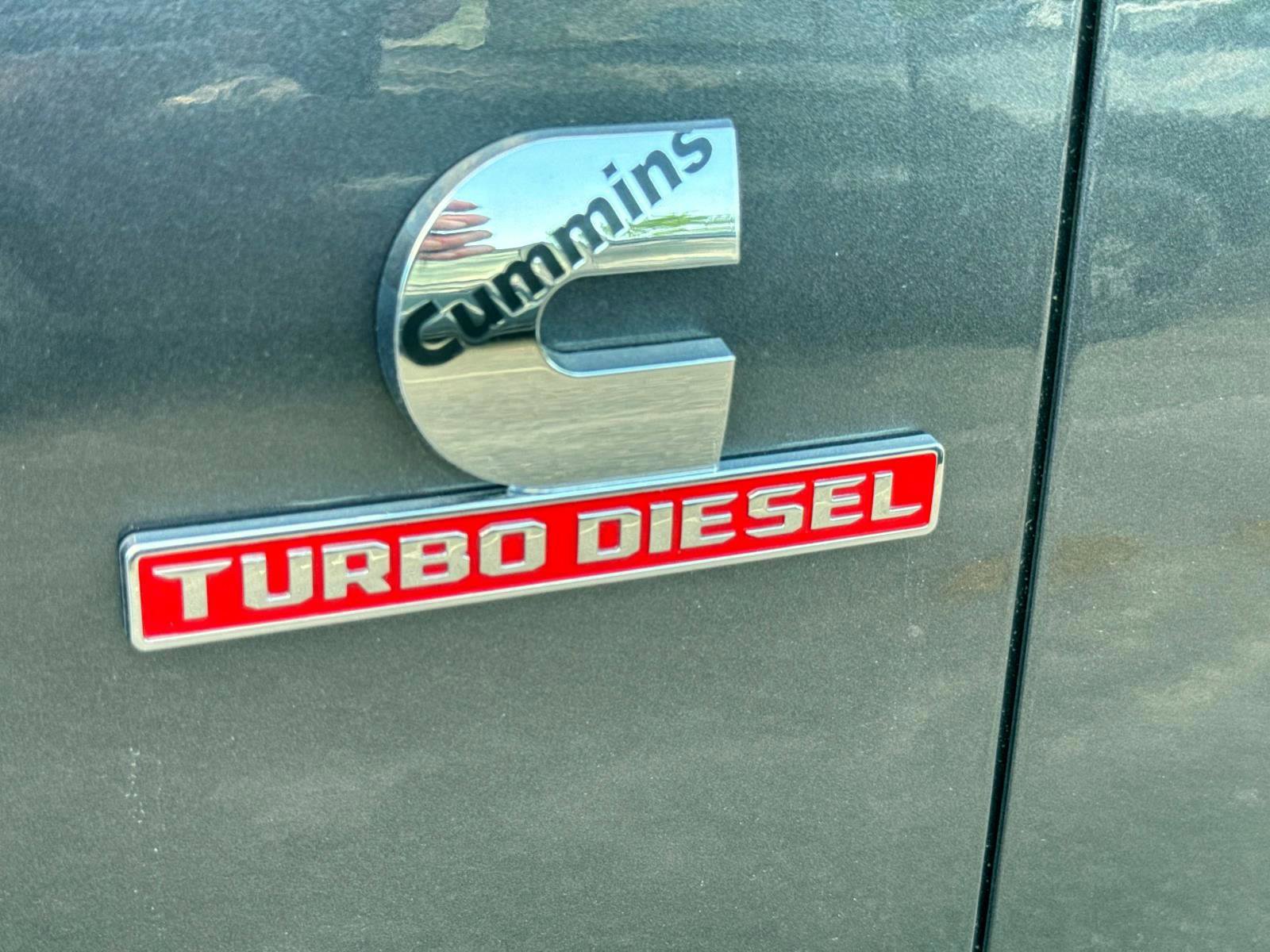 New 2025 RAM 2500 Laramie image 7