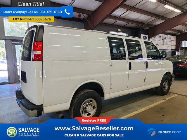 Used 2019 Chevrolet Express 2500 w/ Driver Convenience Package RWD image 4