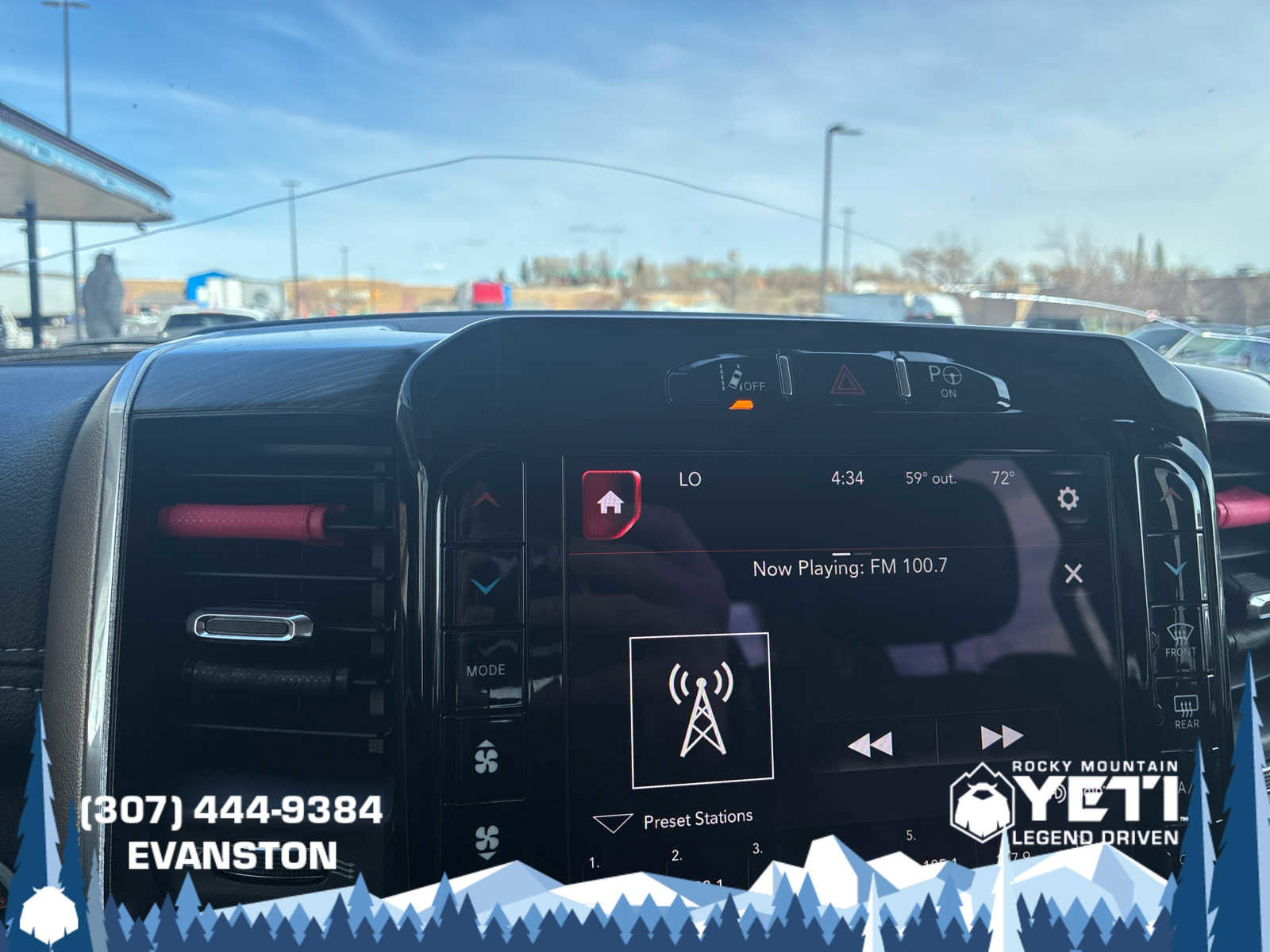 Used 2019 RAM 1500 Laramie AWD/4WD image 17