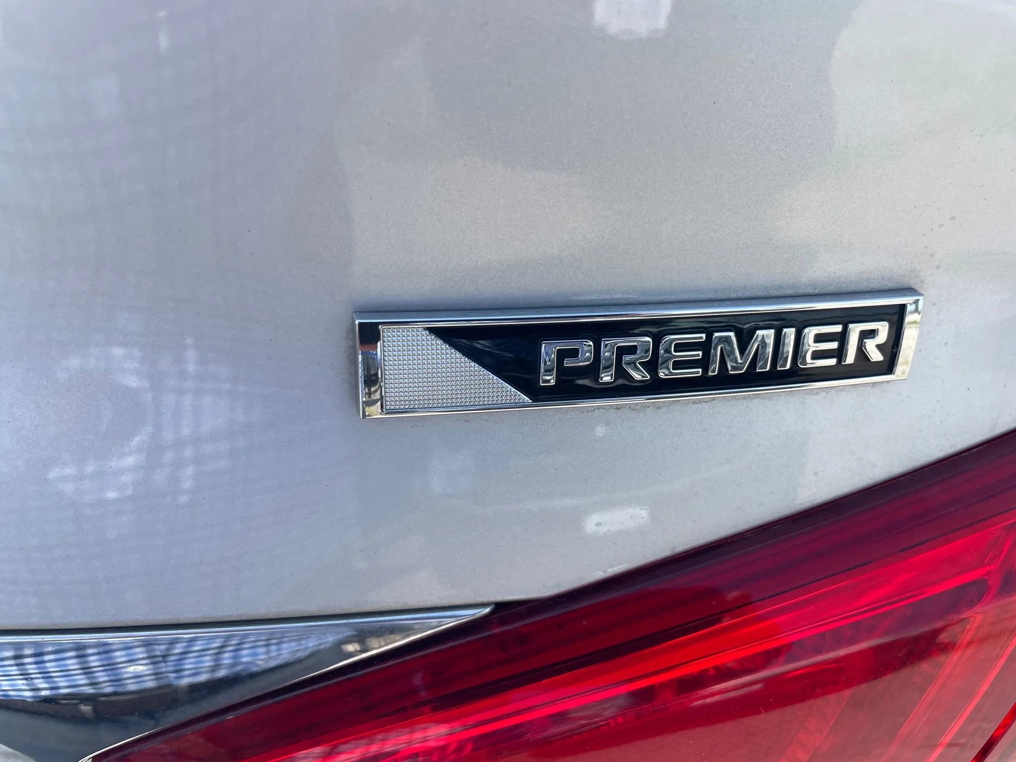 Used 2019 Chevrolet Impala Premier image 10