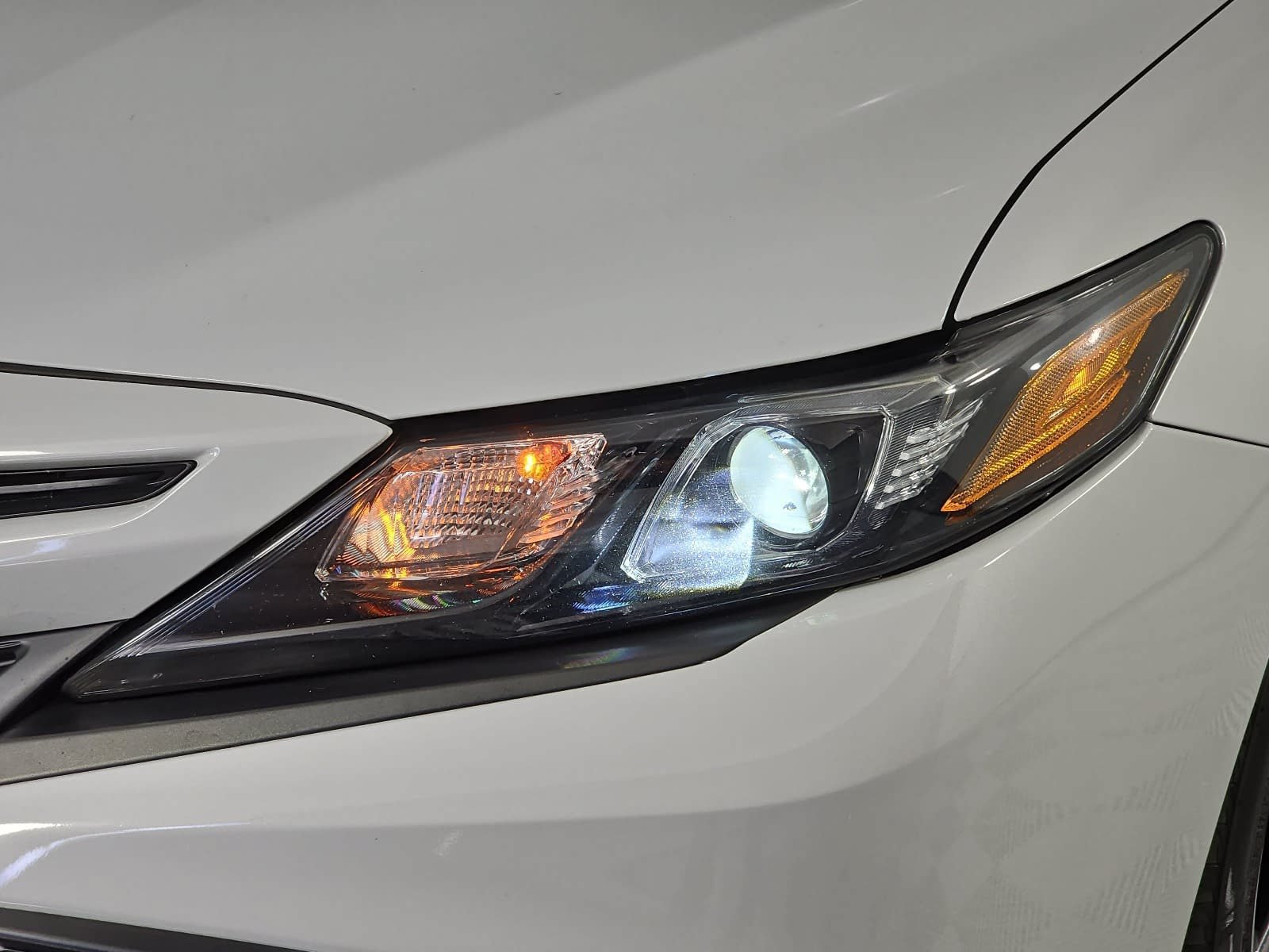 Used 2023 Toyota Camry SE FWD image 28