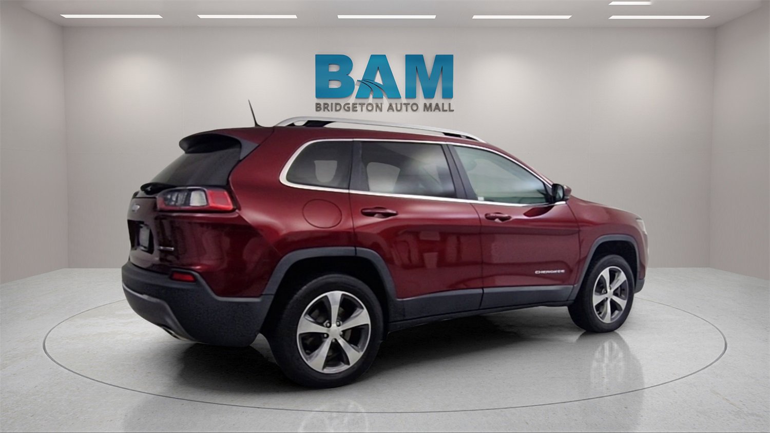 Used 2019 Jeep Cherokee Limited image 7