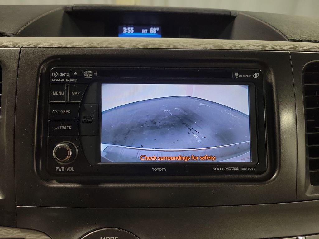 Used 2014 Toyota Sienna XLE image 20