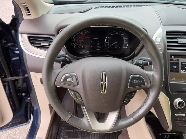 Used 2017 Lincoln MKC Premiere FWD image 12
