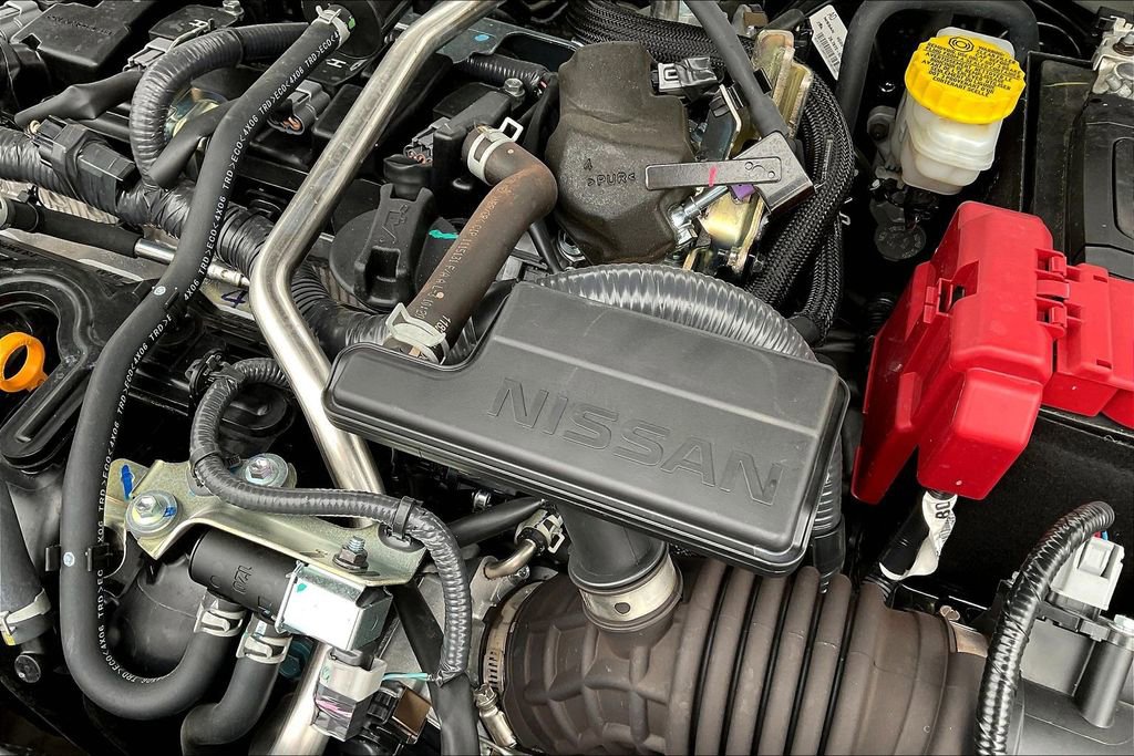 Used 2025 Nissan Sentra SR image 33