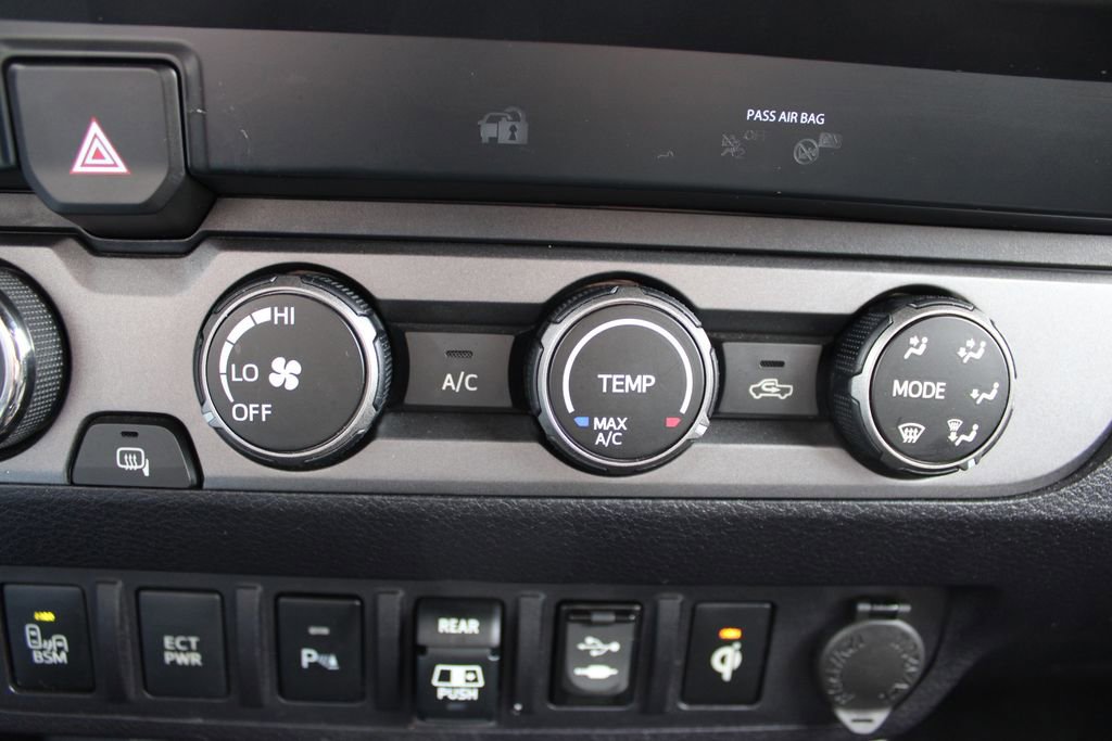 Used 2019 Toyota Tacoma TRD Sport image 24