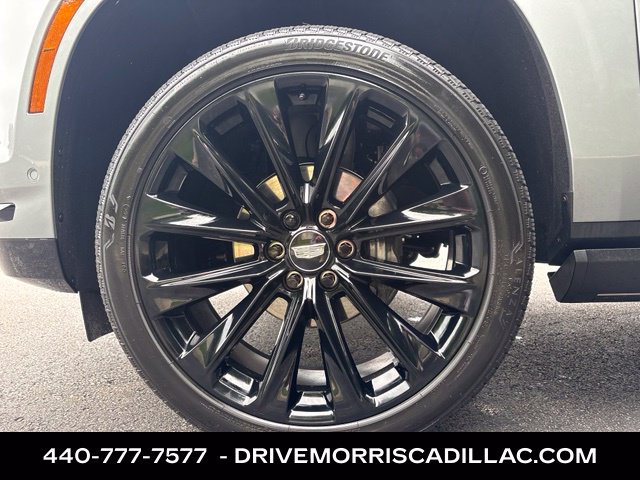 Certified 2025 Cadillac Escalade Sport Platinum w/ LPO, ONYX Package AWD/4WD image 14