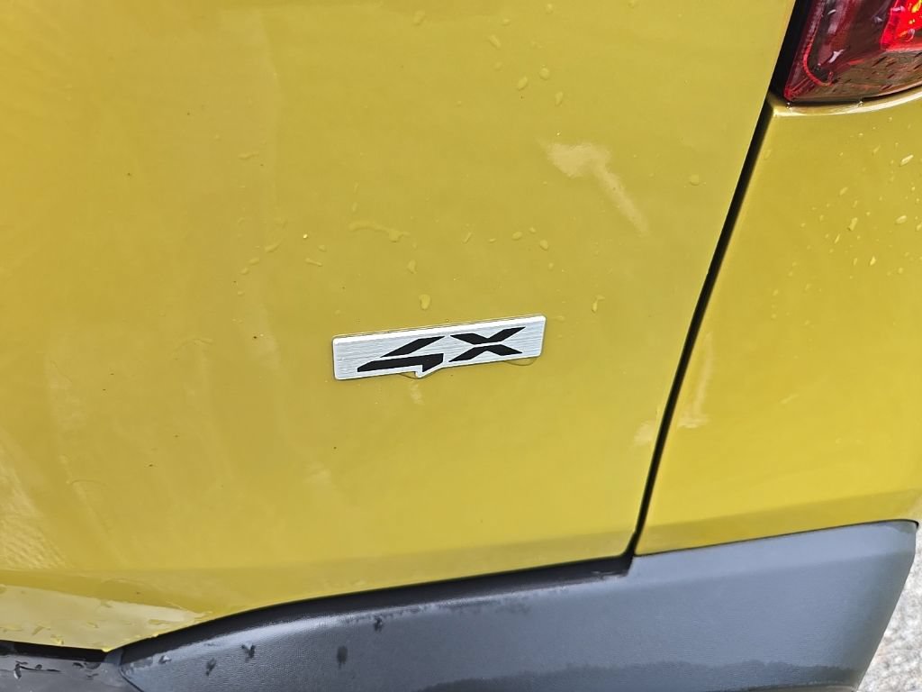 Certified 2024 Kia Seltos SX w/ SX Sunroof Package AWD/4WD image 6