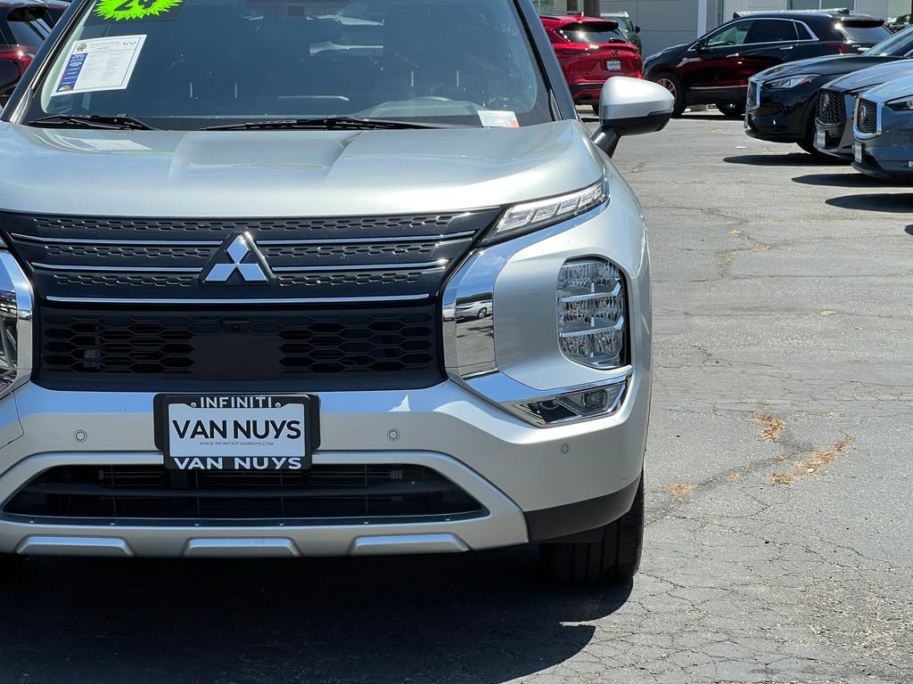 Used 2024 Mitsubishi Outlander SE FWD image 13