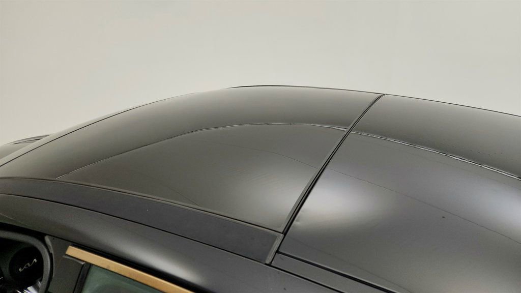 Used 2022 Kia Stinger GT-Line w/ Sun & Sound Package image 10