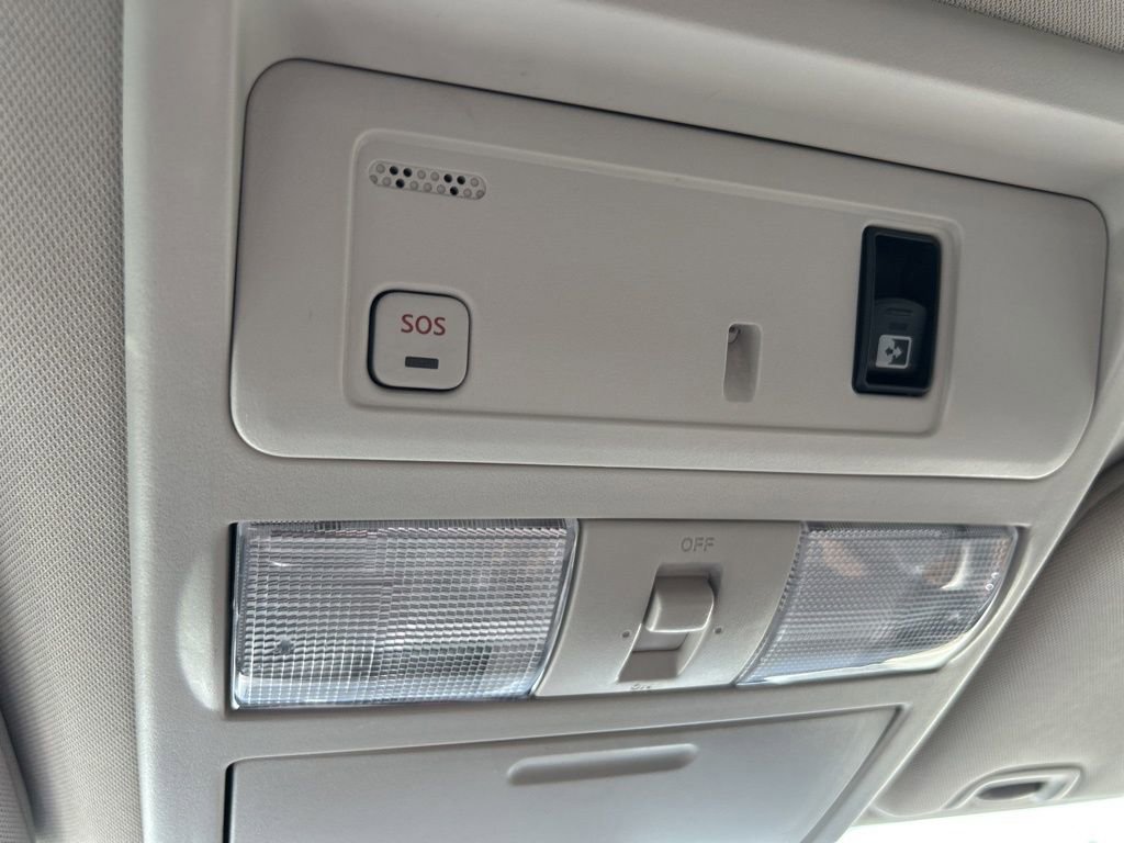 Used 2017 Nissan Titan Platinum Reserve image 29