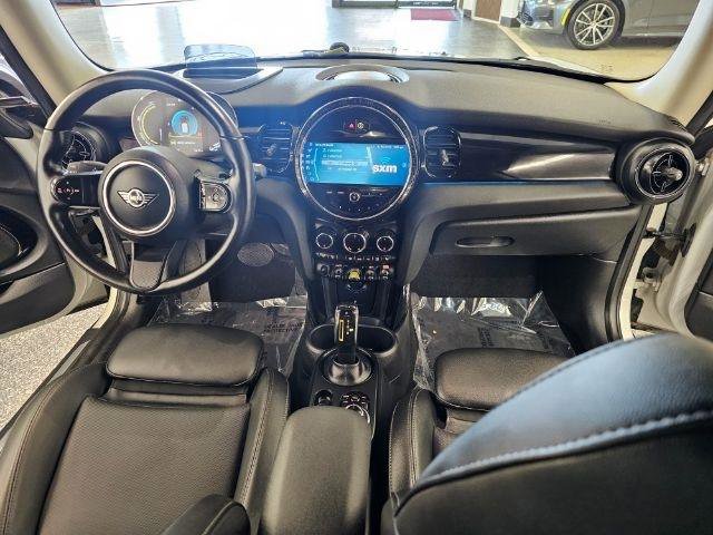 Used 2022 MINI Cooper SE FWD image 9